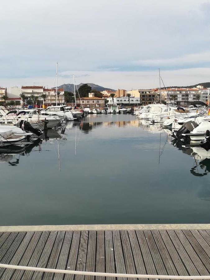 Ca La Nuri Pis 2 Con Vistas Al Mar Apartment Llança Екстериор снимка